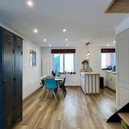 בית נופש Jolie Maison De Village Les Avanchers